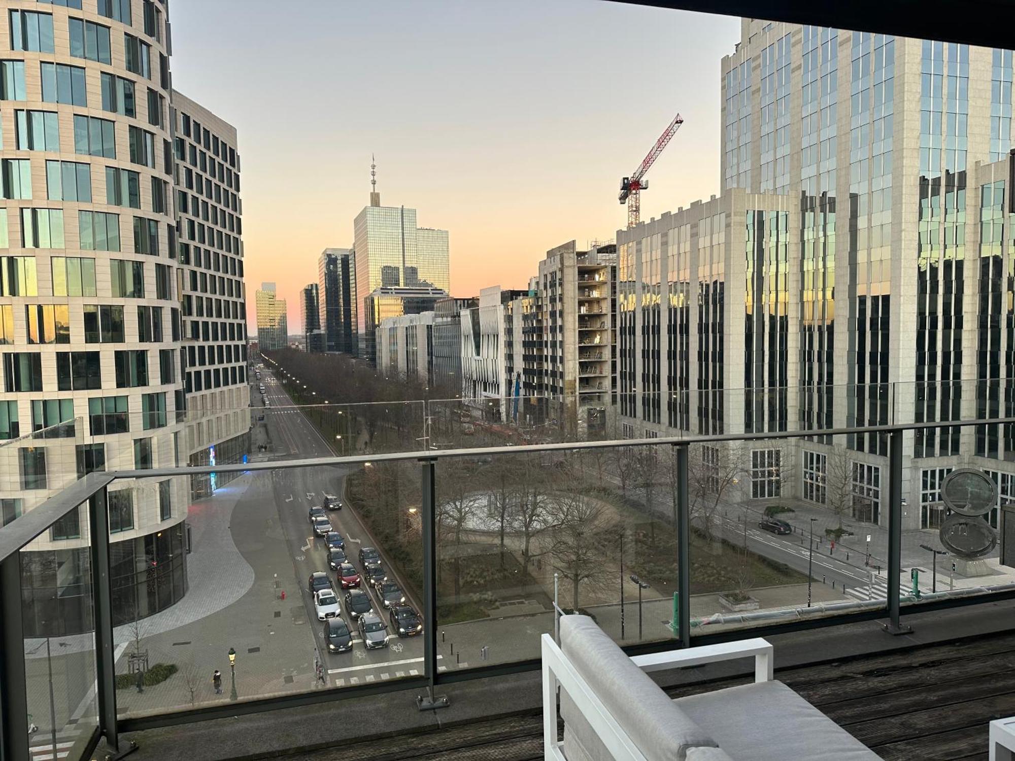 Apartment With Stunning View In City Center Bryssel Exteriör bild